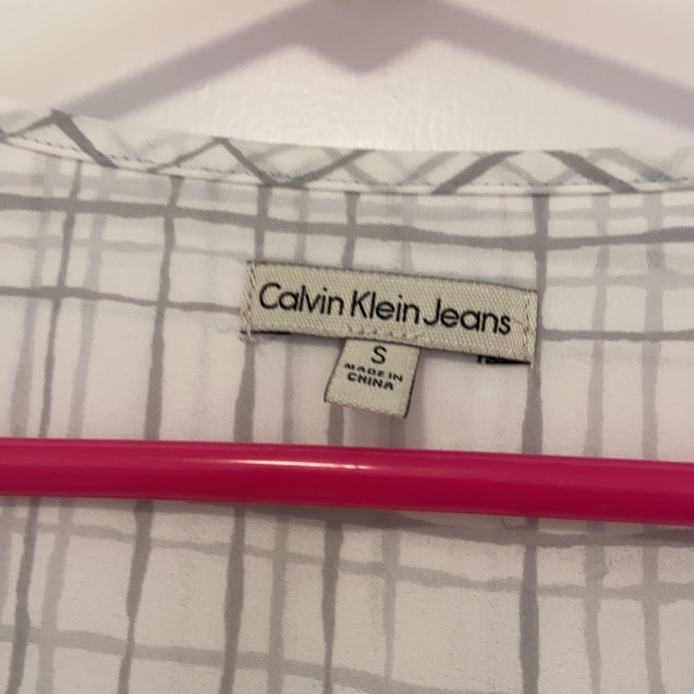 Calvin Klein button down - Picture 3 of 3
